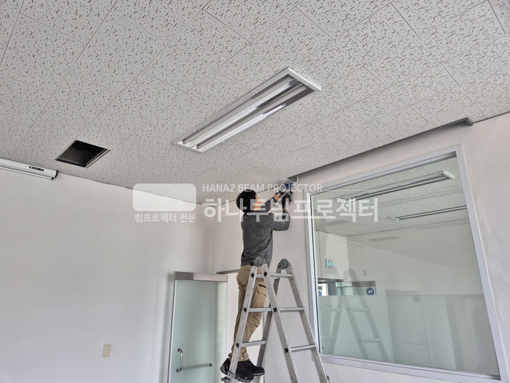 3730978545_wdIqHDF6_6dd26fe3cf74b30d21d48dcfd0e5e5509fe56e37.jpg 이미지크게보기