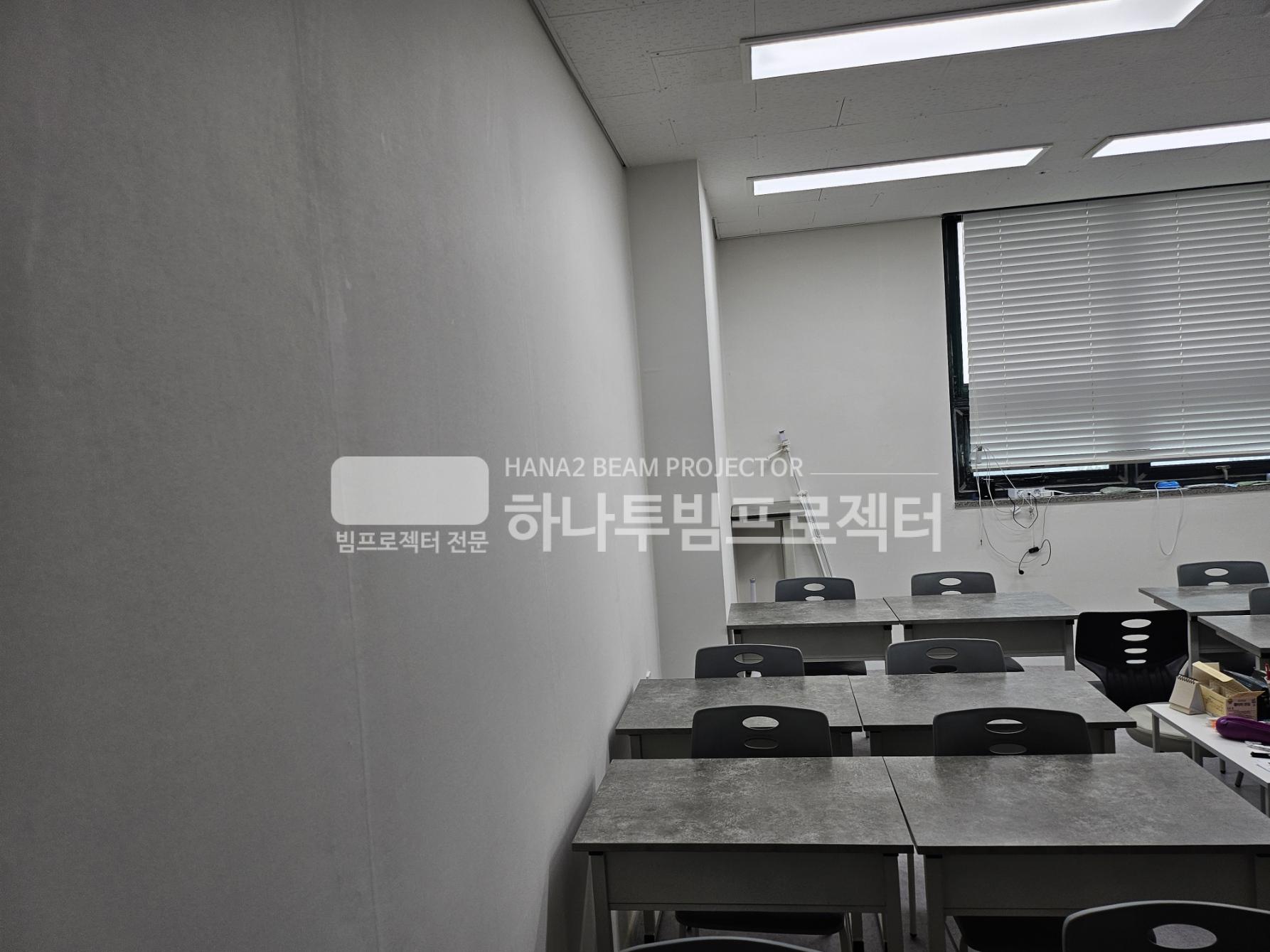 3730978545_xlaJUHD7_e6a26423ce6006dab022f78945e4aad45a446da9.jpg 이미지크게보기