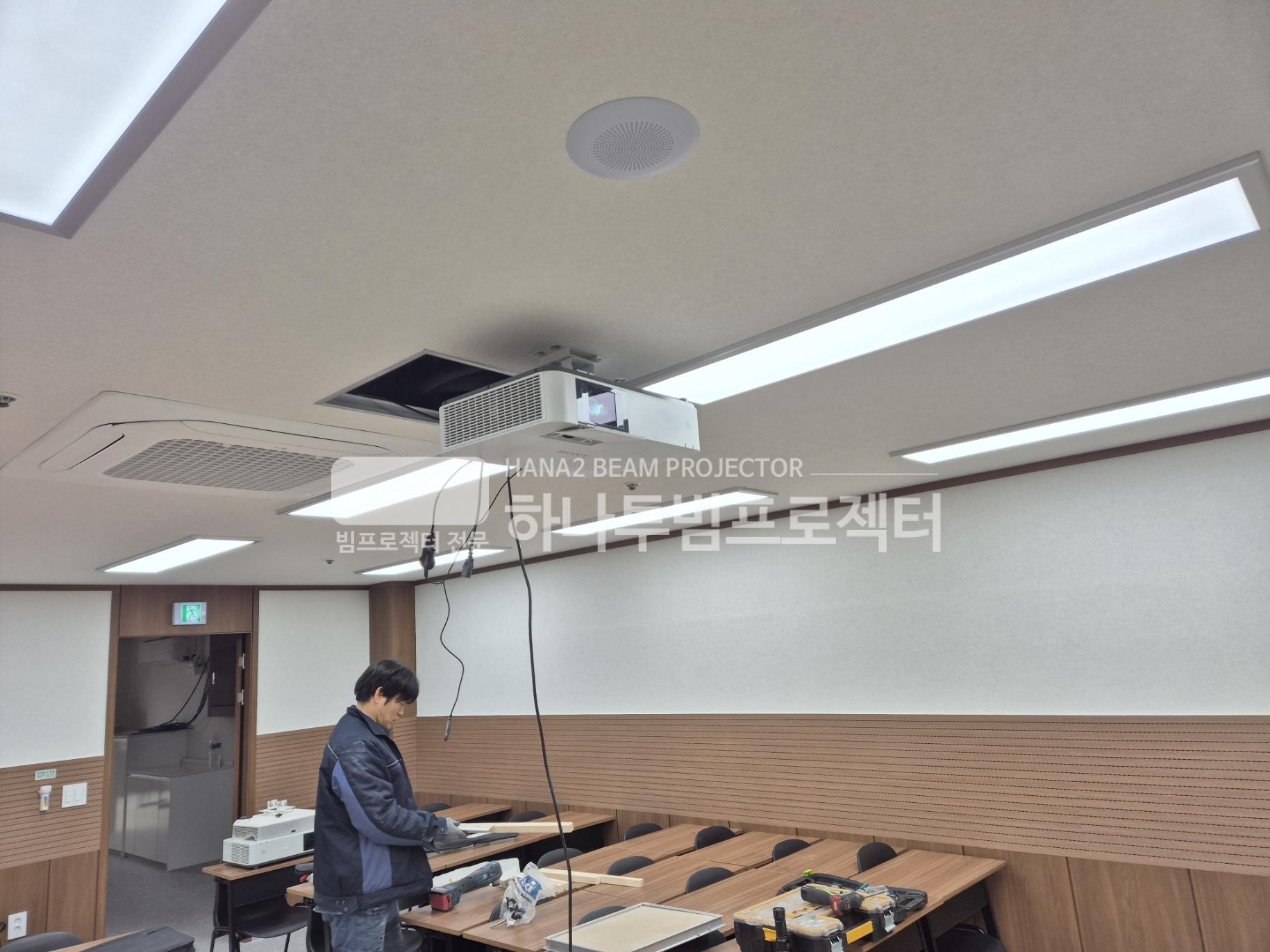 3730978545_ycCa8nYv_f779314678bccecba7193be6365628d417a5755f.jpg 이미지크게보기