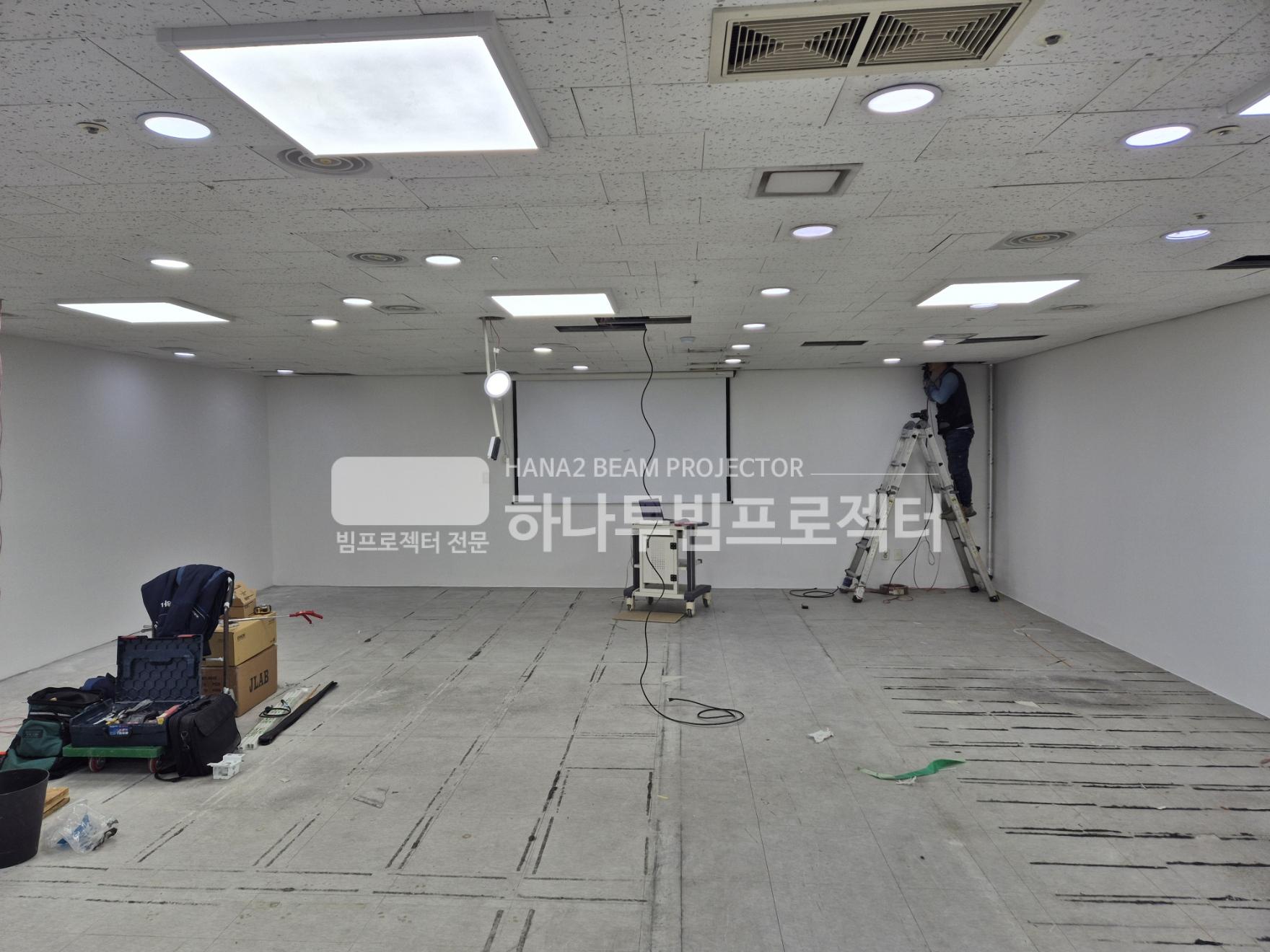 3730978545_yfksaODp_7dce775ba691fbdcf4f231c283e718c526787f18.jpg 이미지크게보기