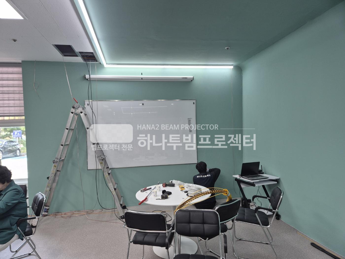 3730978545_yfoRnZzr_6765d219d5bfa2f40e1aa95daa1dfb0a4d14375d.jpg 이미지크게보기