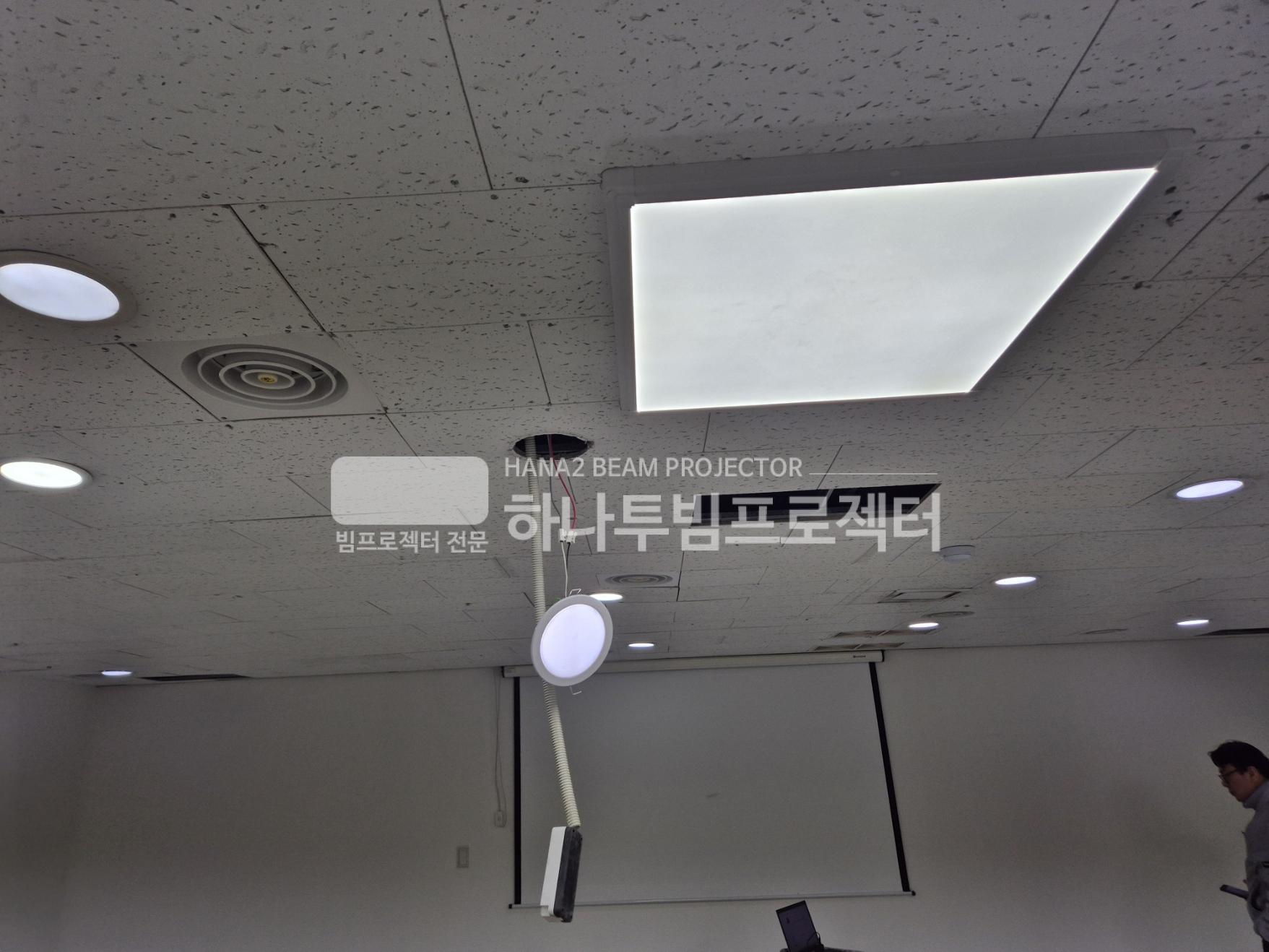 3730978545_zK4Uh5l2_f3a57c84a0e81e357e72e397d73f8ad059d79f23.jpg 이미지크게보기