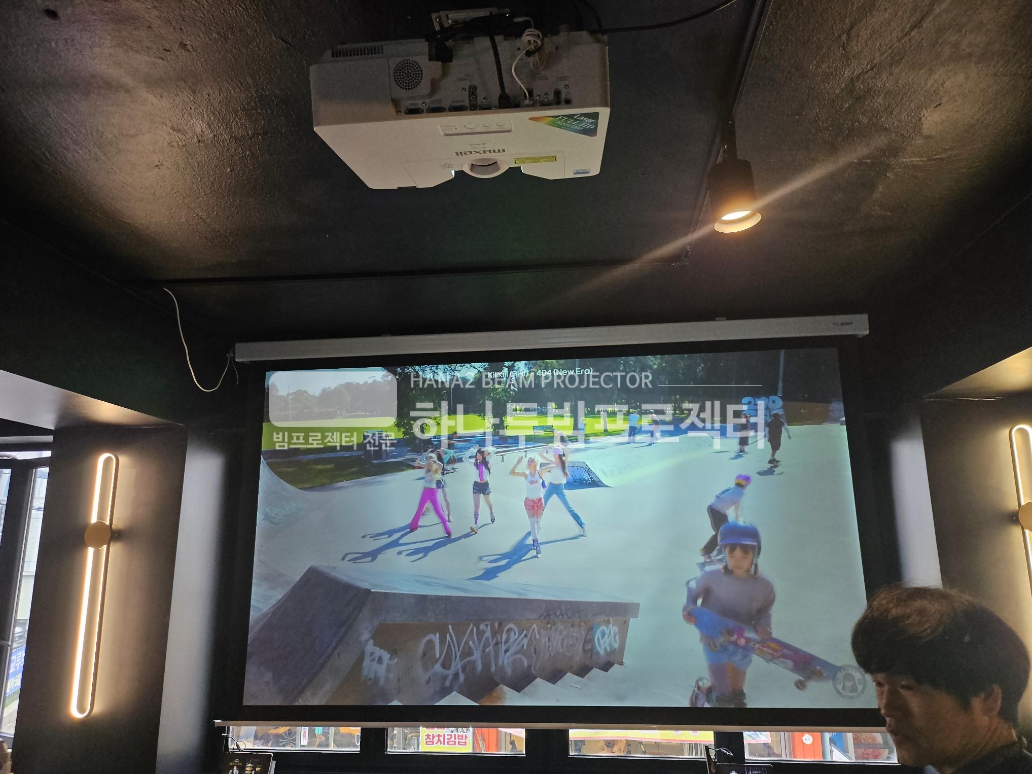 3730978545_zkCgtiUc_c45f5206bc42ef023b98d6554d8346a78f8cba65.jpg 이미지크게보기