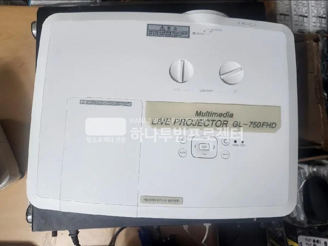 3730978545_FMgRX6zw_7052e81b8ea19dfc4b45917e3d9aaf1edba30a6f.jpg 이미지크게보기