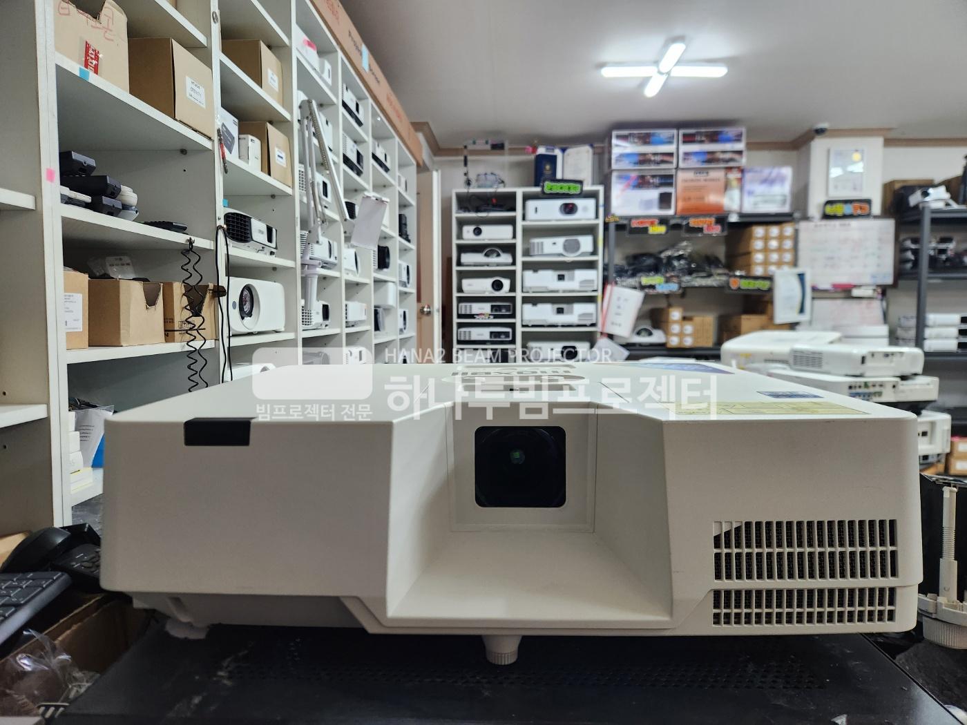 3730978545_XFY0KWZI_5efda1944b29675422a4d9aa5877e41f9b39fb07.jpg 이미지크게보기