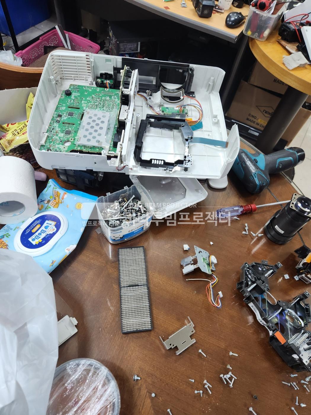 /user/h/hanabimpr/editor/2302/2c3cca600dfb6c30551596b96f88b983_1676355165_4639.jpg 이미지크게보기