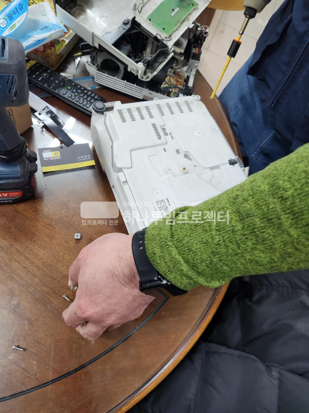 /user/h/hanabimpr/editor/2302/2c3cca600dfb6c30551596b96f88b983_1676356045_6744.jpg 이미지크게보기