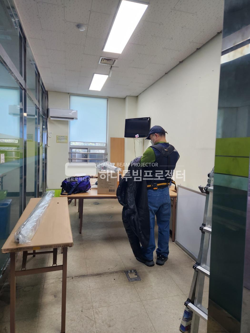 /user/h/hanabimpr/editor/2302/2c3cca600dfb6c30551596b96f88b983_1676356139_922.jpg 이미지크게보기