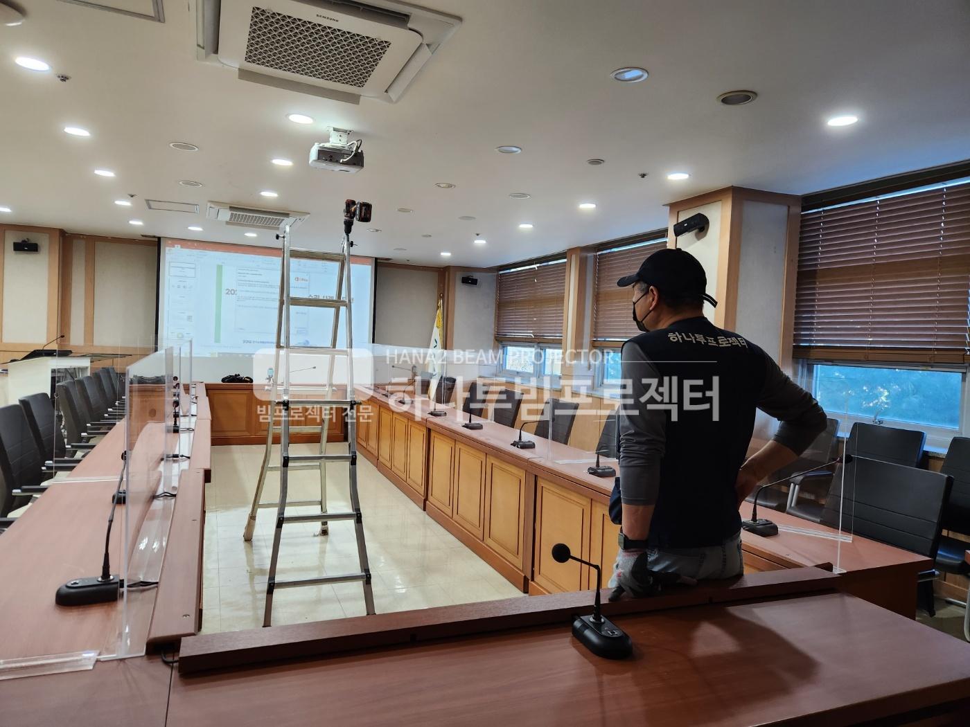 /user/h/hanabimpr/editor/2302/2c3cca600dfb6c30551596b96f88b983_1676356485_5761.jpg 이미지크게보기