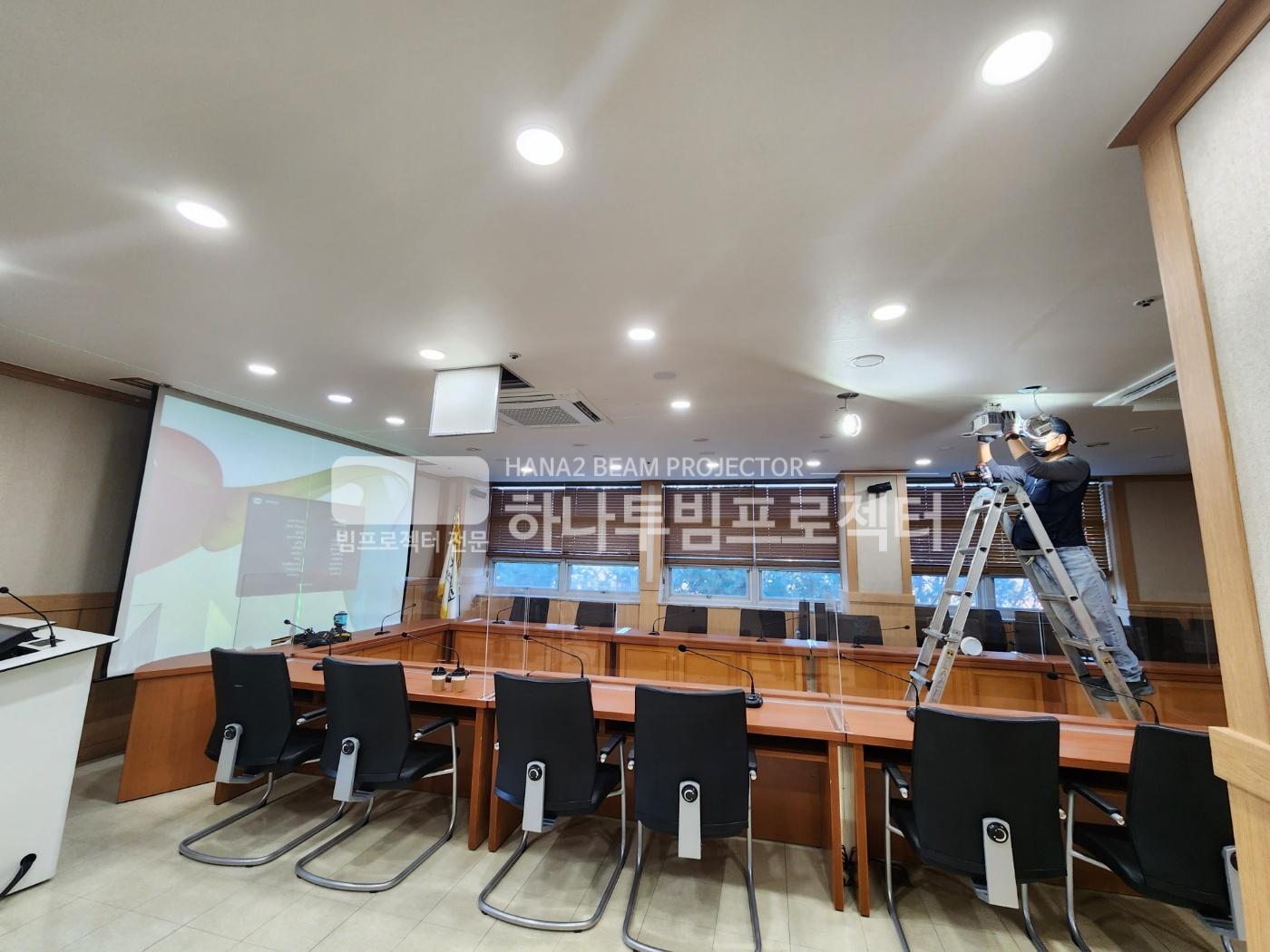 /user/h/hanabimpr/editor/2302/2c3cca600dfb6c30551596b96f88b983_1676356679_1828.jpg 이미지크게보기
